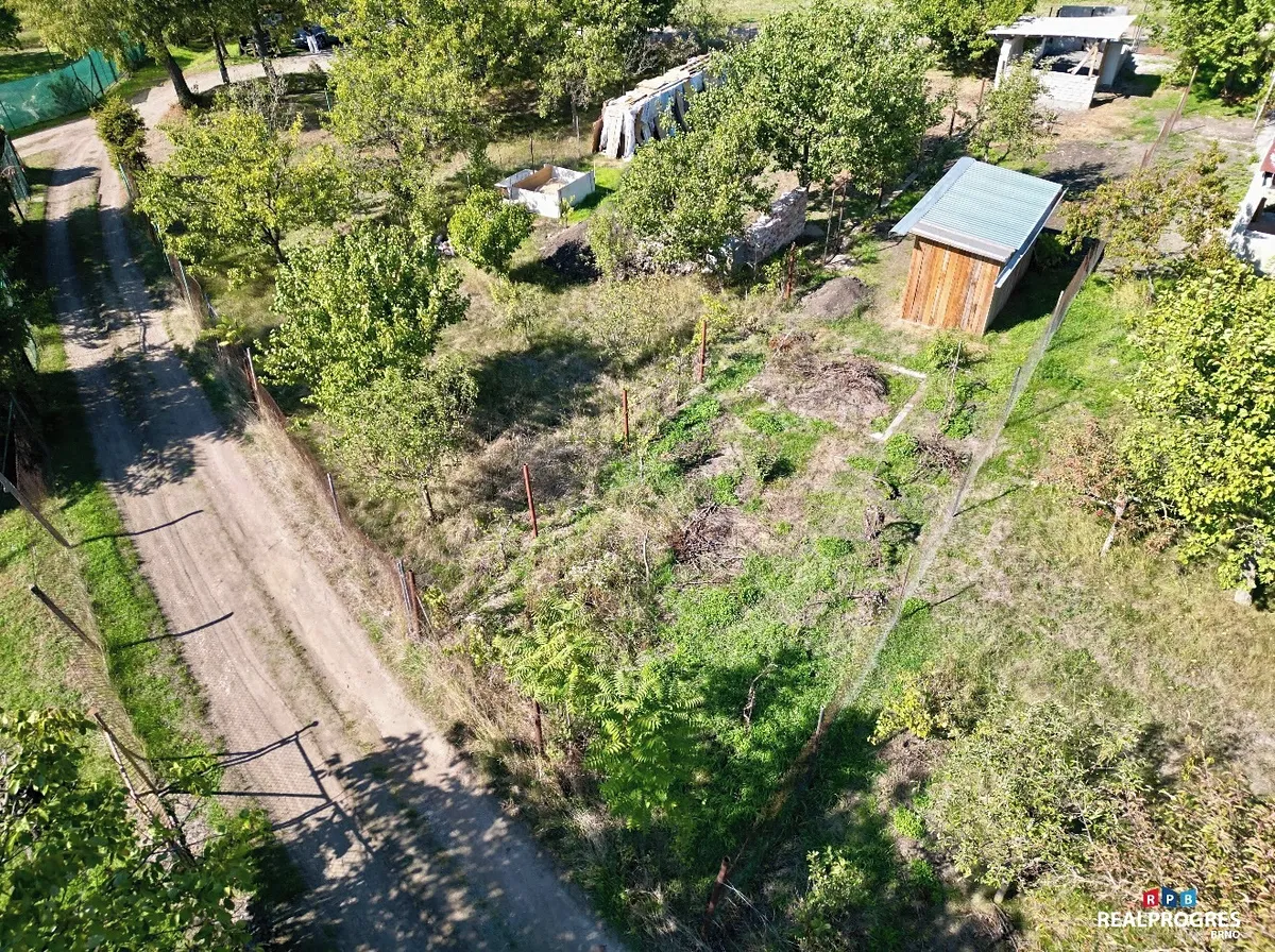 Prodej stavebního pozemku 313 m²